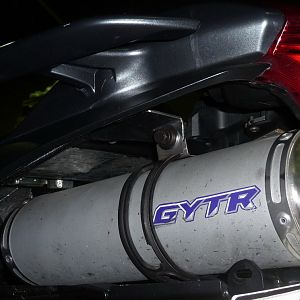 FZ6 Single exhaust mod!
