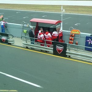 pit straight