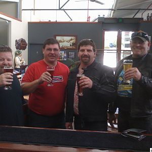 Ozzieboy, Aussiejules, Me, Silverback