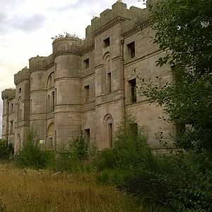 Near Dailly