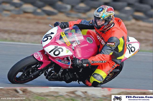 FZ6 Cup - Ken Wooton on what is now my bike! :)