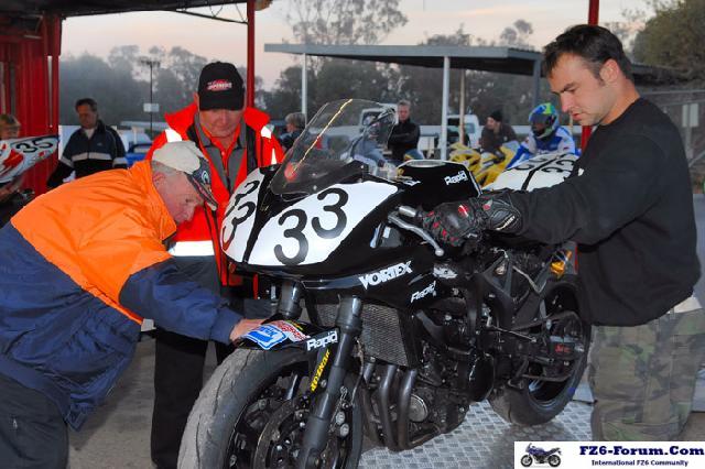 FZ6 Cup