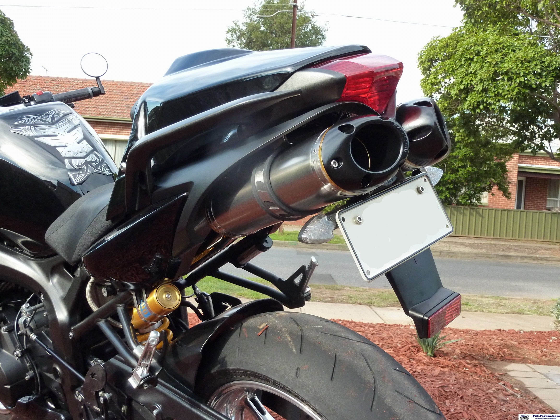 new "rear fender" & Powdercoated end caps on TB's 22.05.10