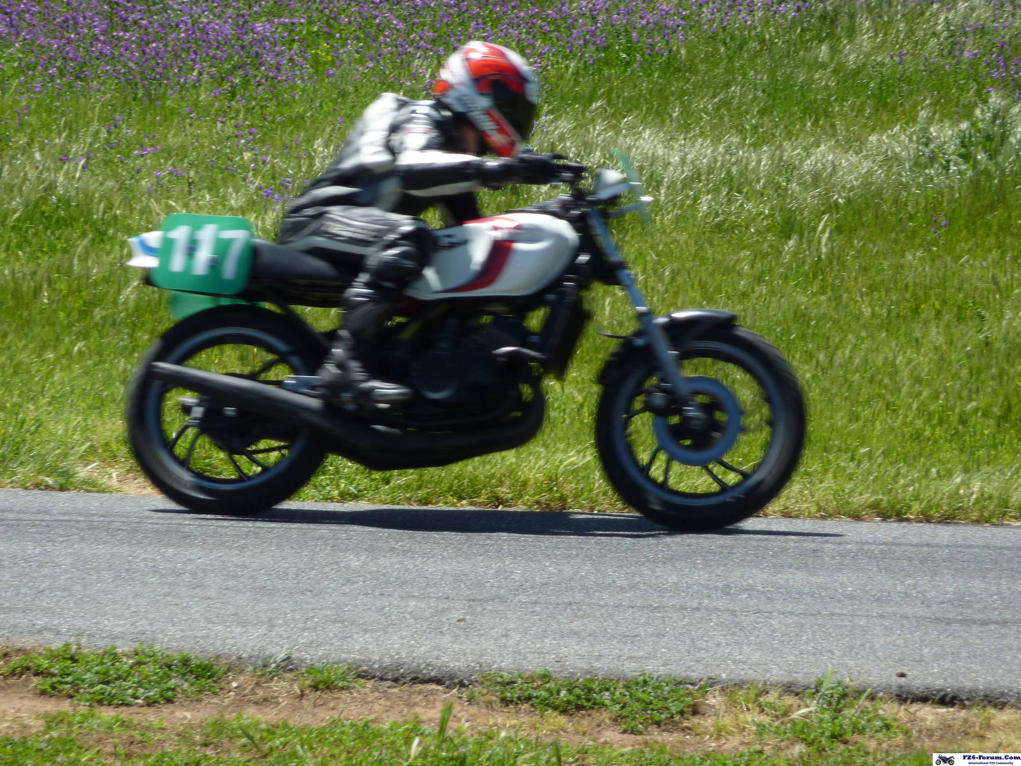 P1000867