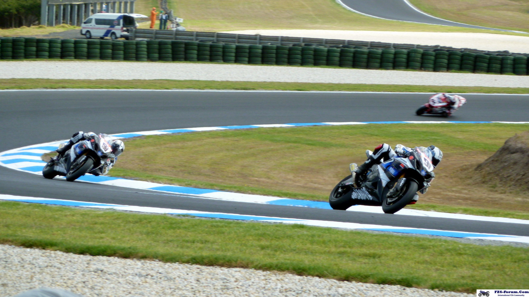 P1030111_resize_crop