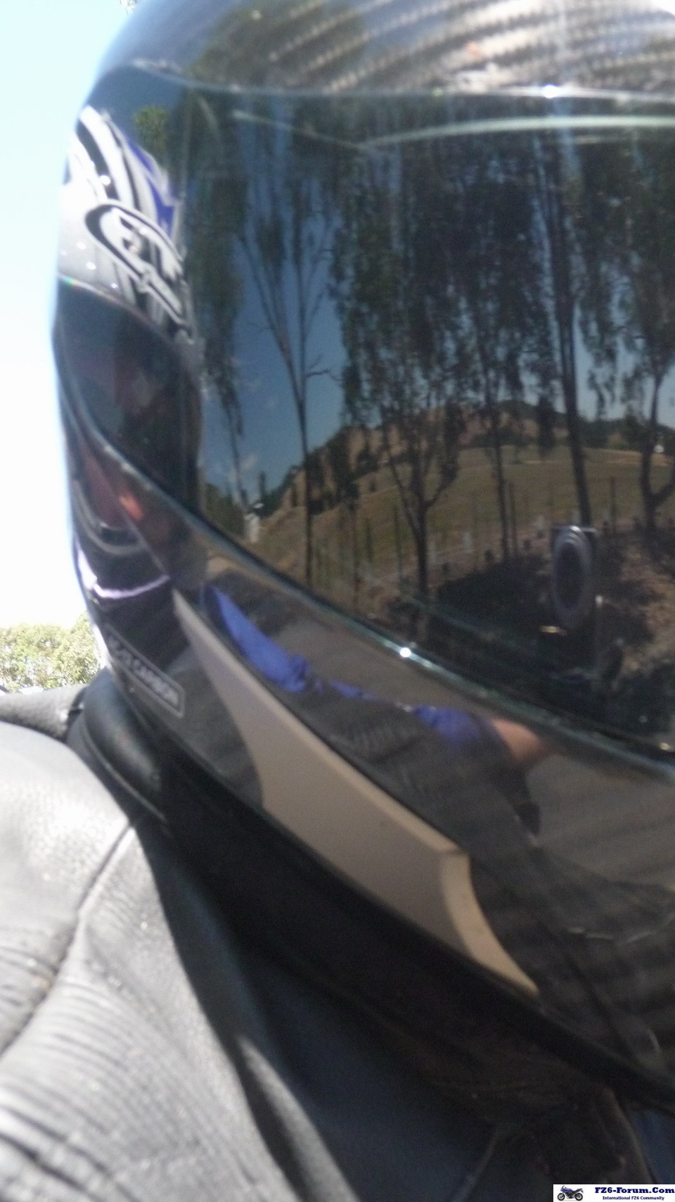 P1080251_helmet_cam_