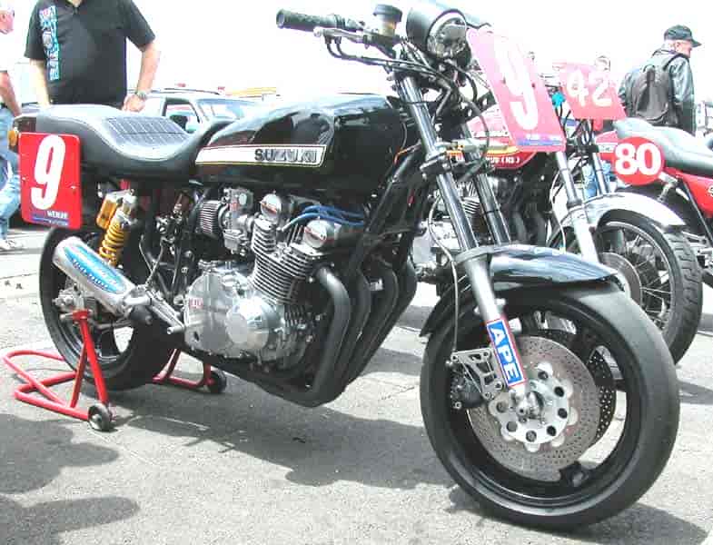 1979SuzukiGS1000RacebikeC-CraigS.jpg