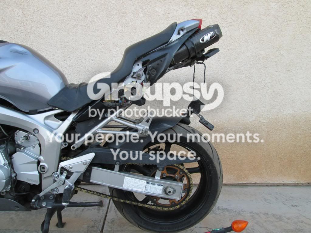 2005FZ6Crashed26Jan2013Tail.jpg